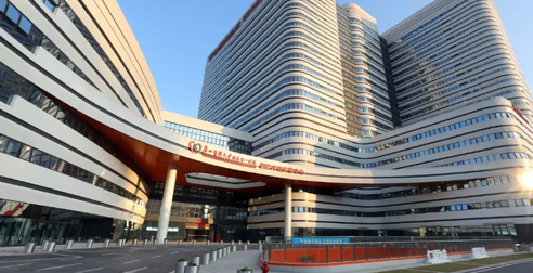 广州医科大学第一医院 | 得助·智能交互